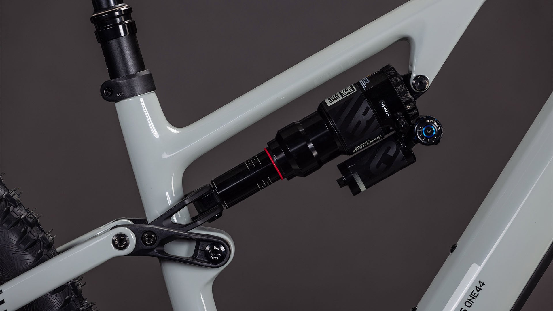 BICICLETA ELECTRICA CUBE AMS HYBRID ONE44 C:62 RACE 400X 2026