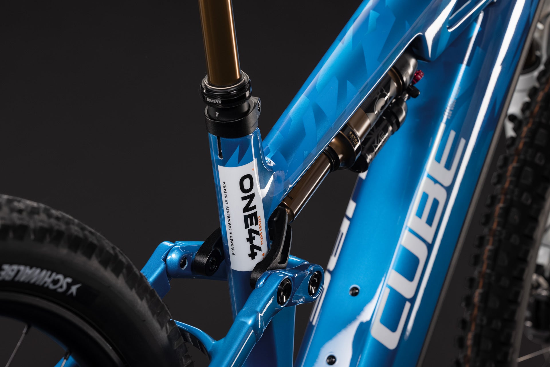 BICICLETA ELECTRICA CUBE STEREO HYBRID ONE44 HPC AT 2027