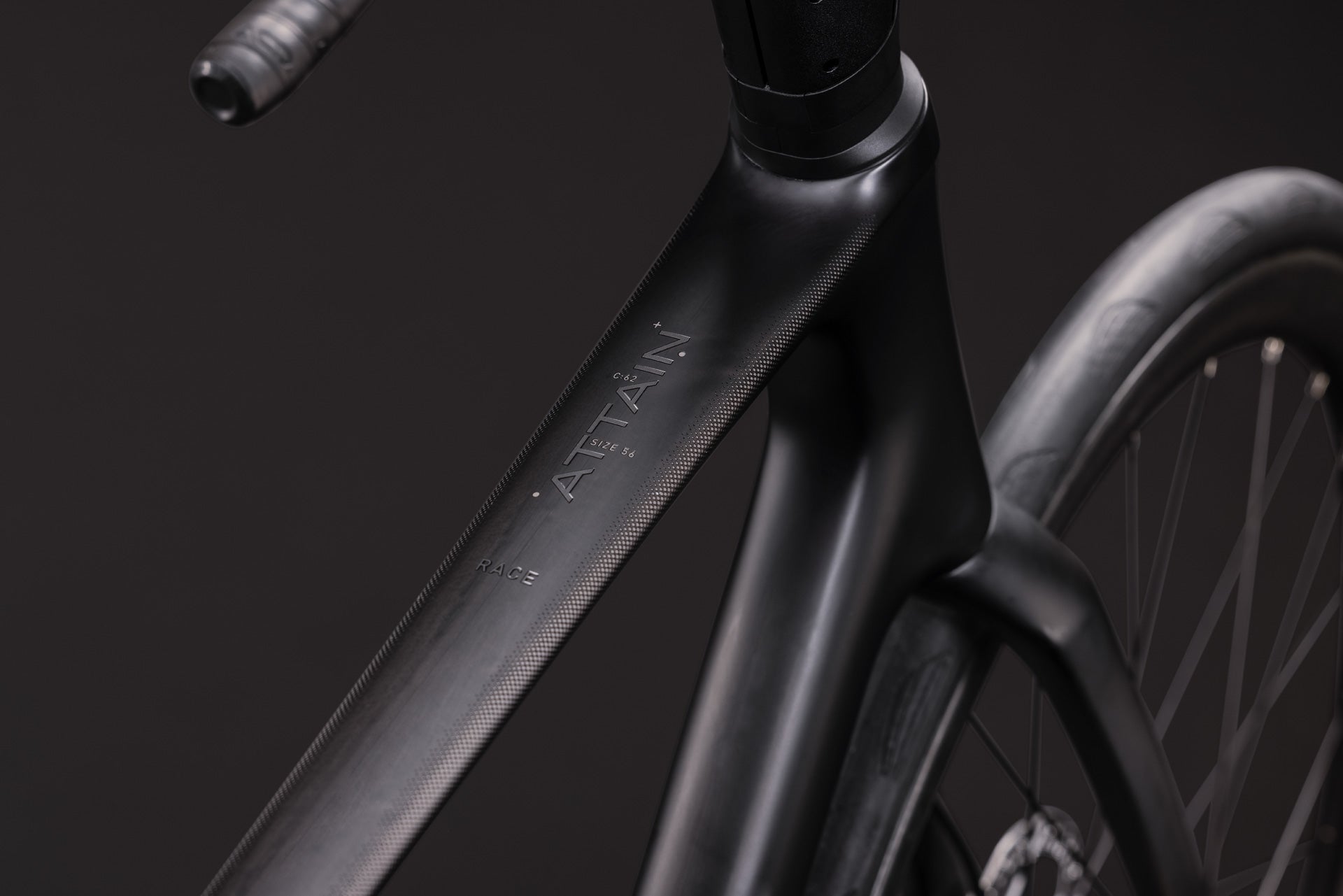 BICICLETA CARRETERA CUBE ATTAIN C:62 RACE 2027