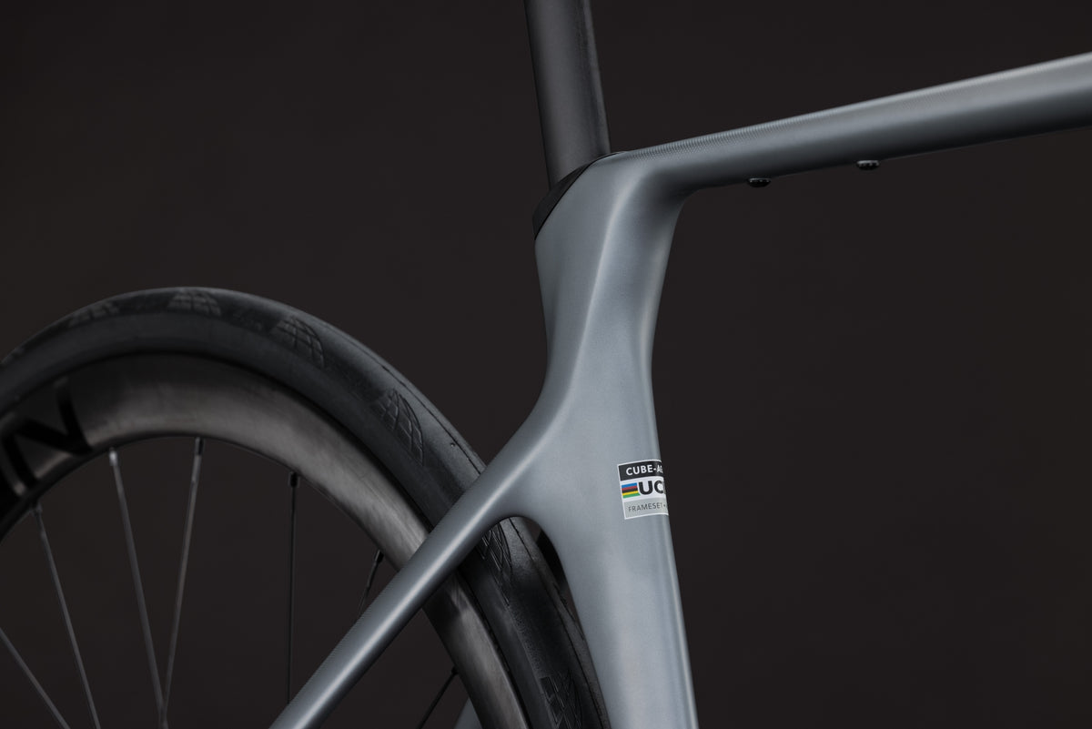 BICICLETA CARRETERA CUBE AGREE C:62 RACE 2027