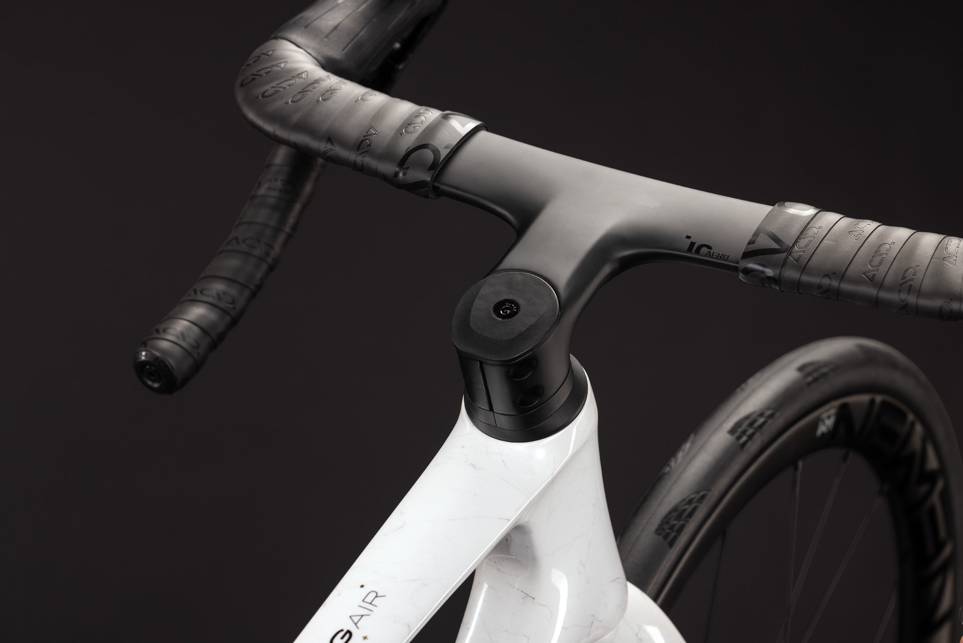 BICICLETA CARRETERA CUBE LITENING AIR C:68X PRO 2027 Imagen secundaria del producto