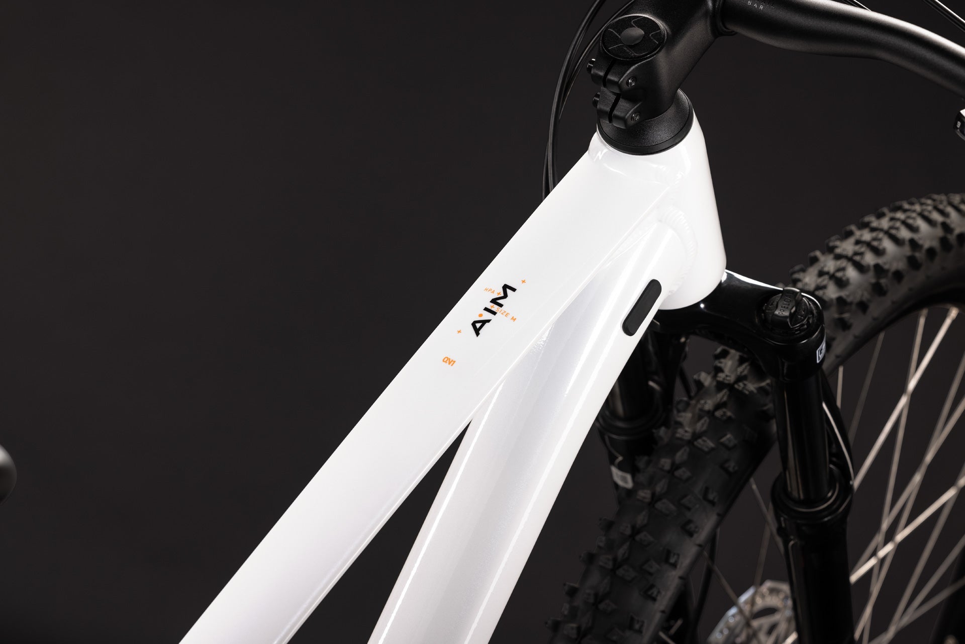BICICLETA MONTAÑA CUBE AIM ONE 2027