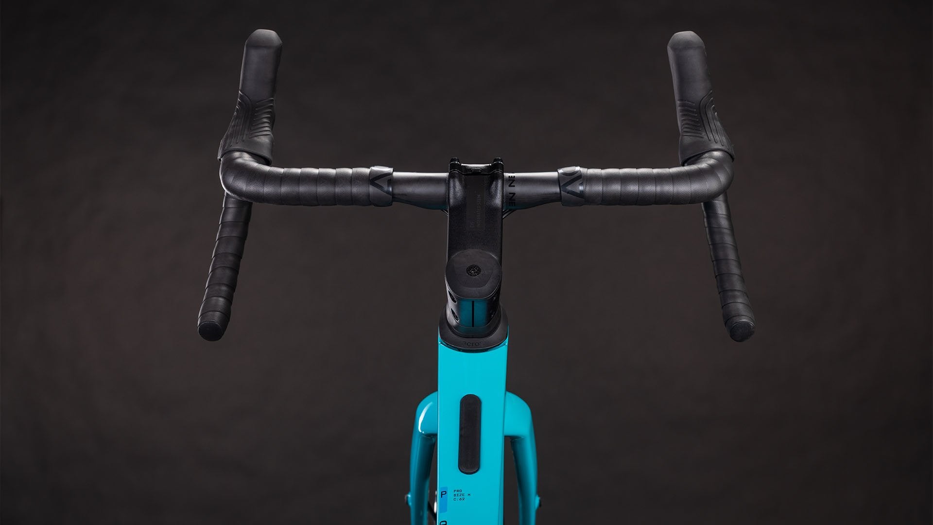BICICLETA GRAVEL CUBE NUROAD C:62 PRO 2026