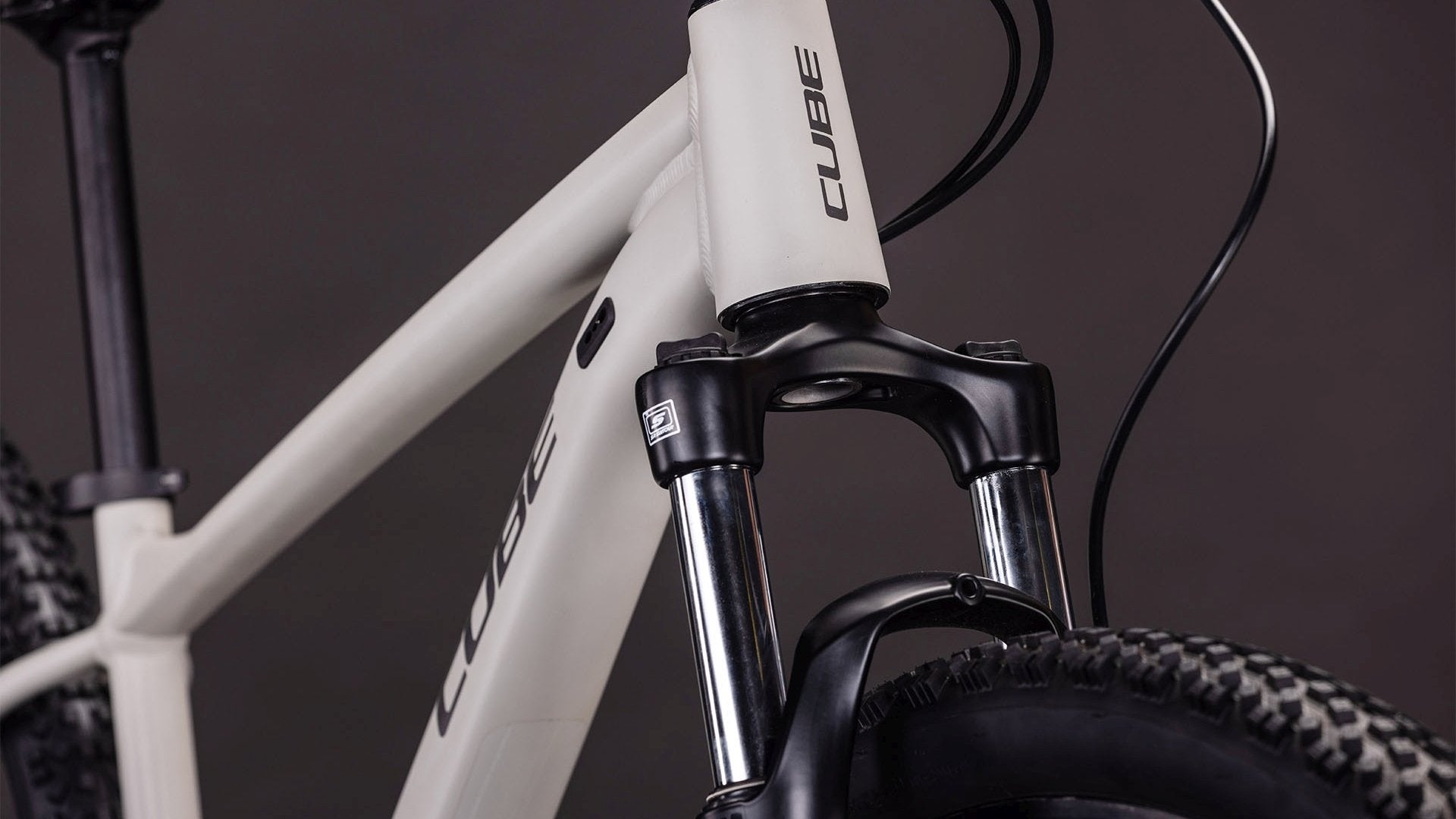 BICICLETA MONTAÑA CUBE AIM PRO